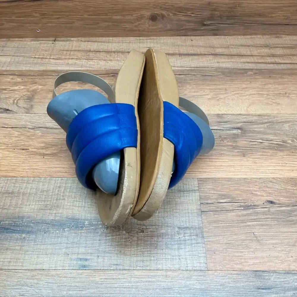 Beatrice Valenzuela Californin size 8 blue Leather slides Sandals